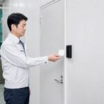 工場の入退室管理候補比較｜Akerun・ICカード・電気錠をどう選ぶか
